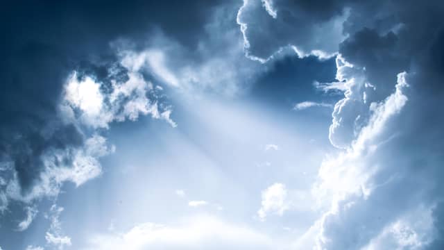 Highest temperatures of 8 to 11 degrees