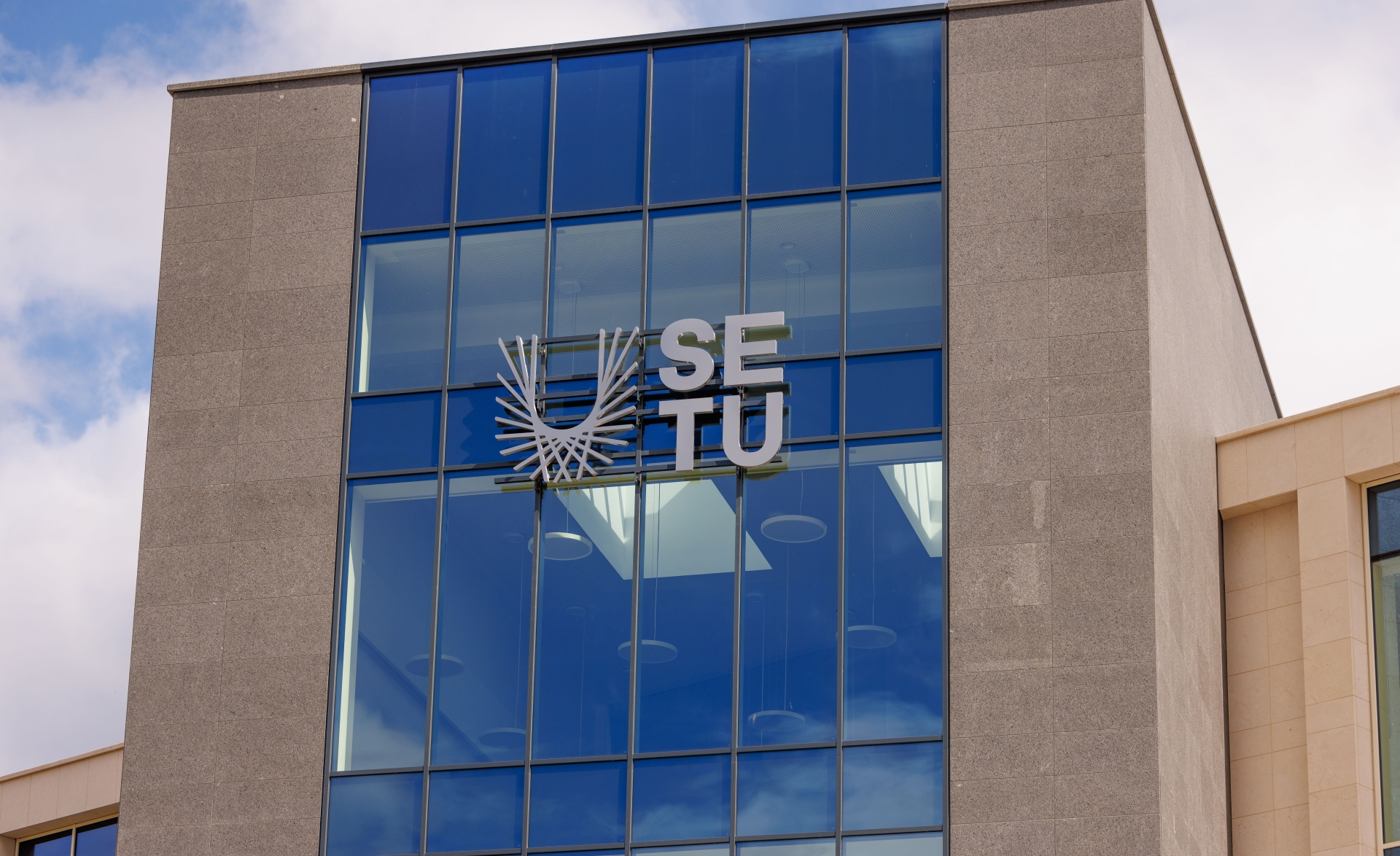 SETU launch new multi-company automation scholarship including the ...