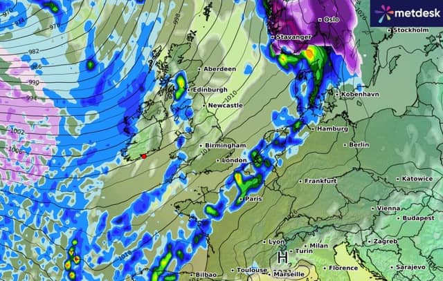 Commenting on the latest long-range weather charts, Alan O'Reilly of Carlow Weather urged people not to panic and not to stockpile bread and milk
