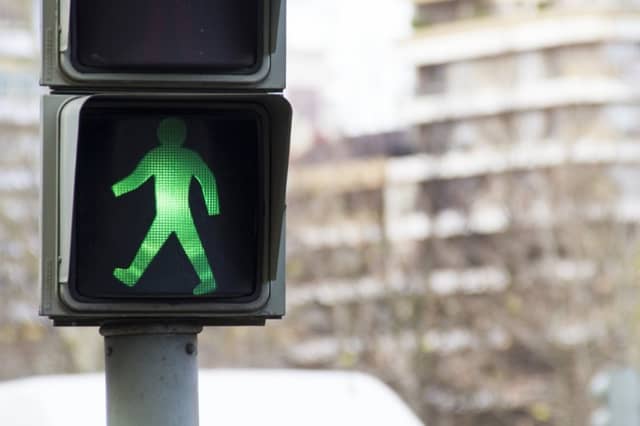 Pedestrian crossing lights