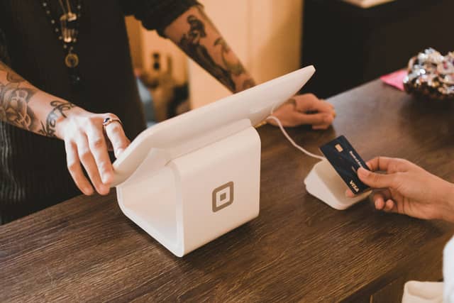 Public urged to watch out for contactless payment scams
