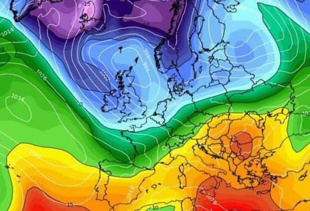 High pressure takes control of our weather this weekend, building in across the country and settling conditions down even further. While there will be some cloud about in some areas, there will also b