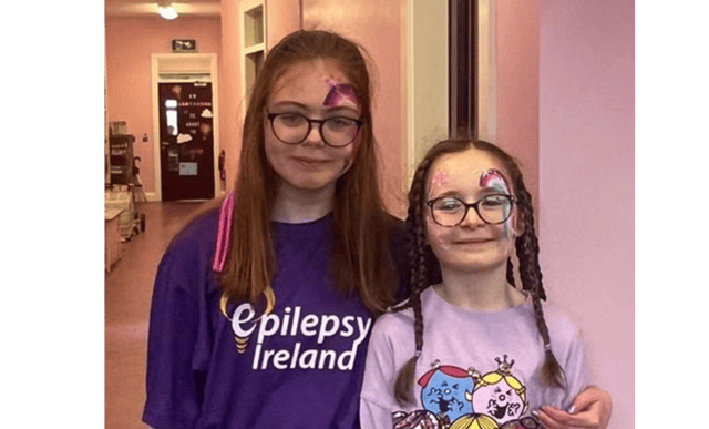 Rebecca (L) who lives with epilepsy and her sister Emma(R)who raised €5,400 in support of Epilepsy Ireland through a number of activities. Photo: Epilepsy Ireland