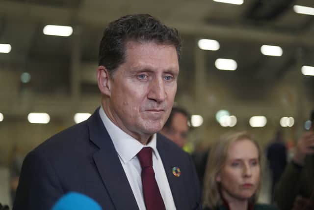 Early tallies show a strong support for no votes, signalling an embarrassing defeat for the government.