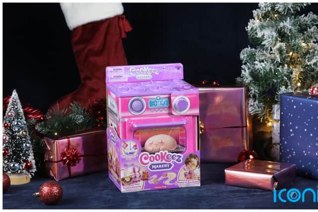 Cookeez Makery Oven Playset, €39.99