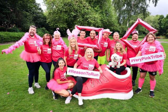 A large group of very well-known faces have already joined this year’s ‘Very Pink Tribe’ including none other than Daniel O’Donnell, whose wife Majella is in recovery from breast cancer, Virgin Media Presenter Ciara Doherty, RTE’s Sinead Kennedy and Sarah Jane O’Regan, Bobby Kerr, and fellow Newstalk Presenter Kieran Cuddihy, Virgin Media presenters Kamal Ibrahim, and Zeinab Elguzouli, along with Fair City Actor, Ryan Andrews.