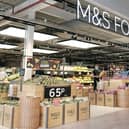 Marks & Spencer is to remove “best before” dates from more than 300 fruit and vegetable products in a bid to reduce food waste.