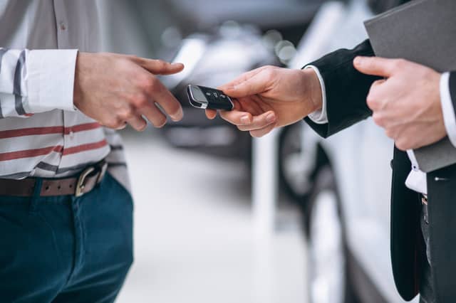 A quote to rent a car for a week in Ireland went viral on social media due to the extortionate cost.