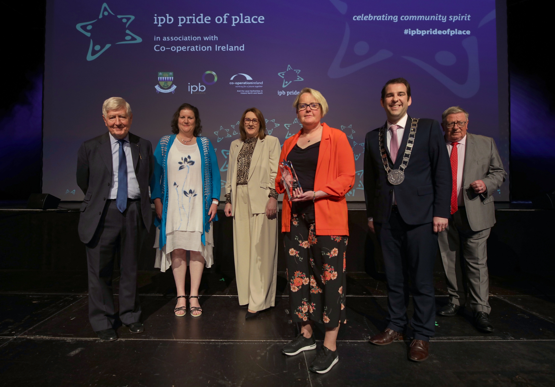 The awards, hosted by RTE’s Marty Whelan, took place in Kerry’s INEC centre with 400 community volunteers in attendance