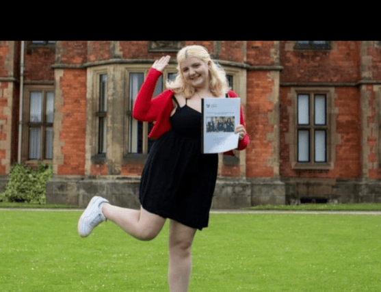Réiltín Doherty, a third year student studying at the University of York, recently handed in her dissertation about the much-loved sitcom, Derry Girls