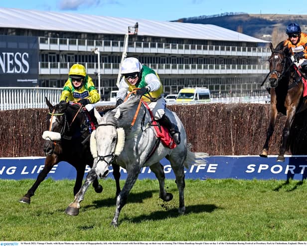 LIVE: LIVE BLOG: Cheltenham 2022 DAY 1 results as they happen - Tuesday, March 11Cheltenham 2022 DAY 1 results as they happen - Tuesday, March 11
