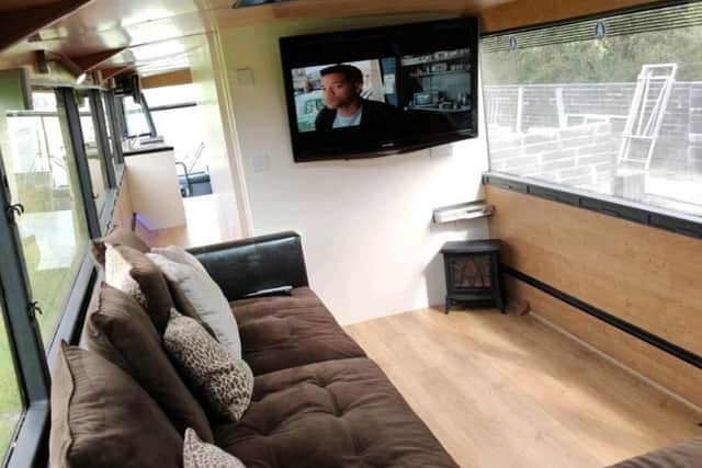 The living room looks perfect to relax in and boasts seating for up to seven people, a private double bedroom and a set of bunk beds. Each room has its own flat-screen TV including a 46’’ in the living area coomplete with a DVD player.
