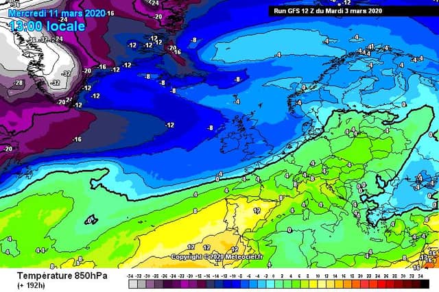 Weather charts for March 11