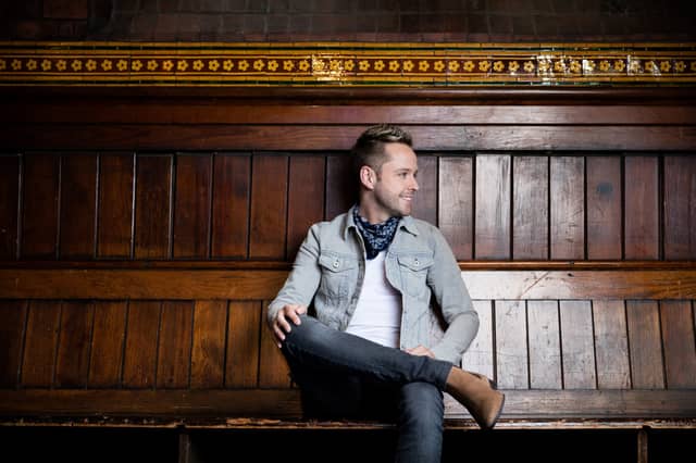 Country star Derek Ryan preparing for Offaly gig