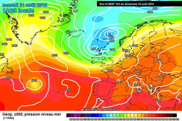 Charts for August 31 (CREDIT: Carlow Weather)