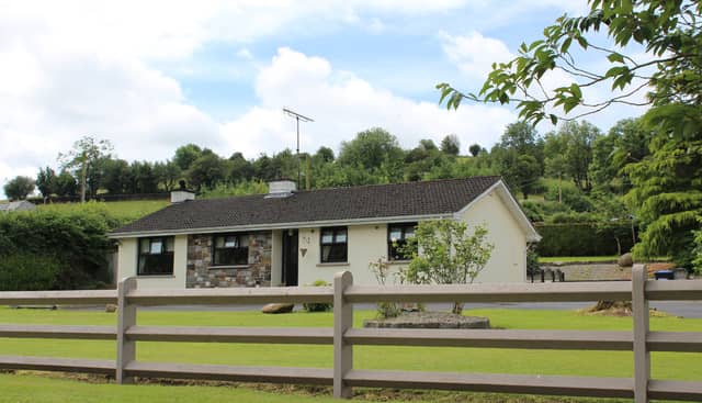 Kilmona, Monaughrim Cross, Clonegal