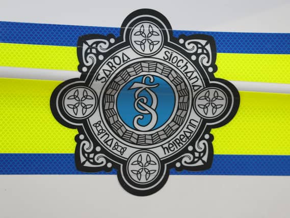 Garda logo on a vehicle