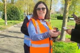 Liz O' Niell completes her 150th volunteer milestone at Carlow Town parkrun