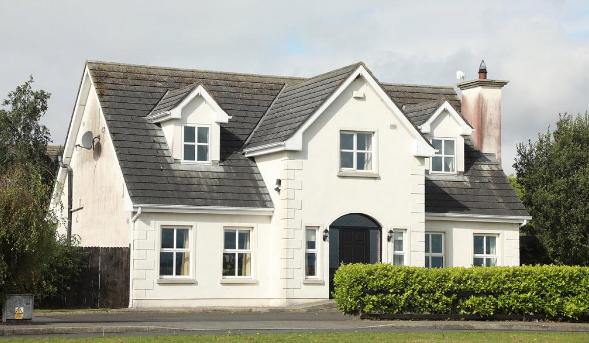 'Superb family residence' and fourbed house on sale in Carlow for