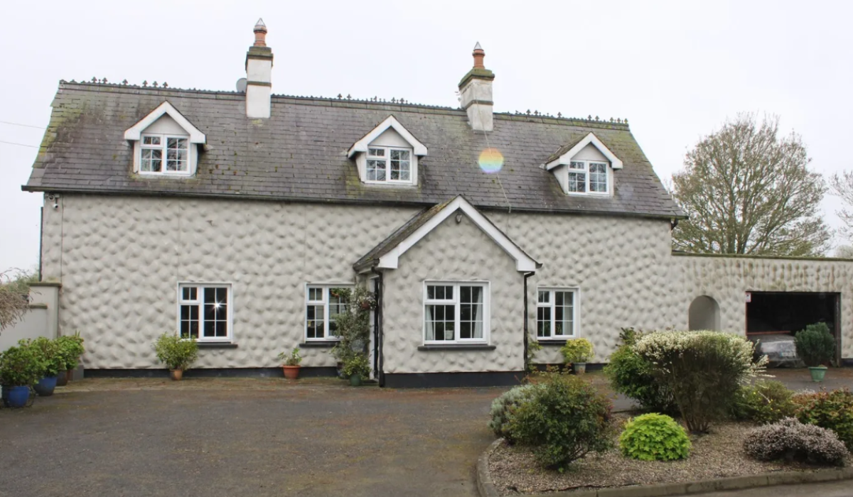 PROPERTY Carlow cottage up for grabs have a look inside! Page 1 of