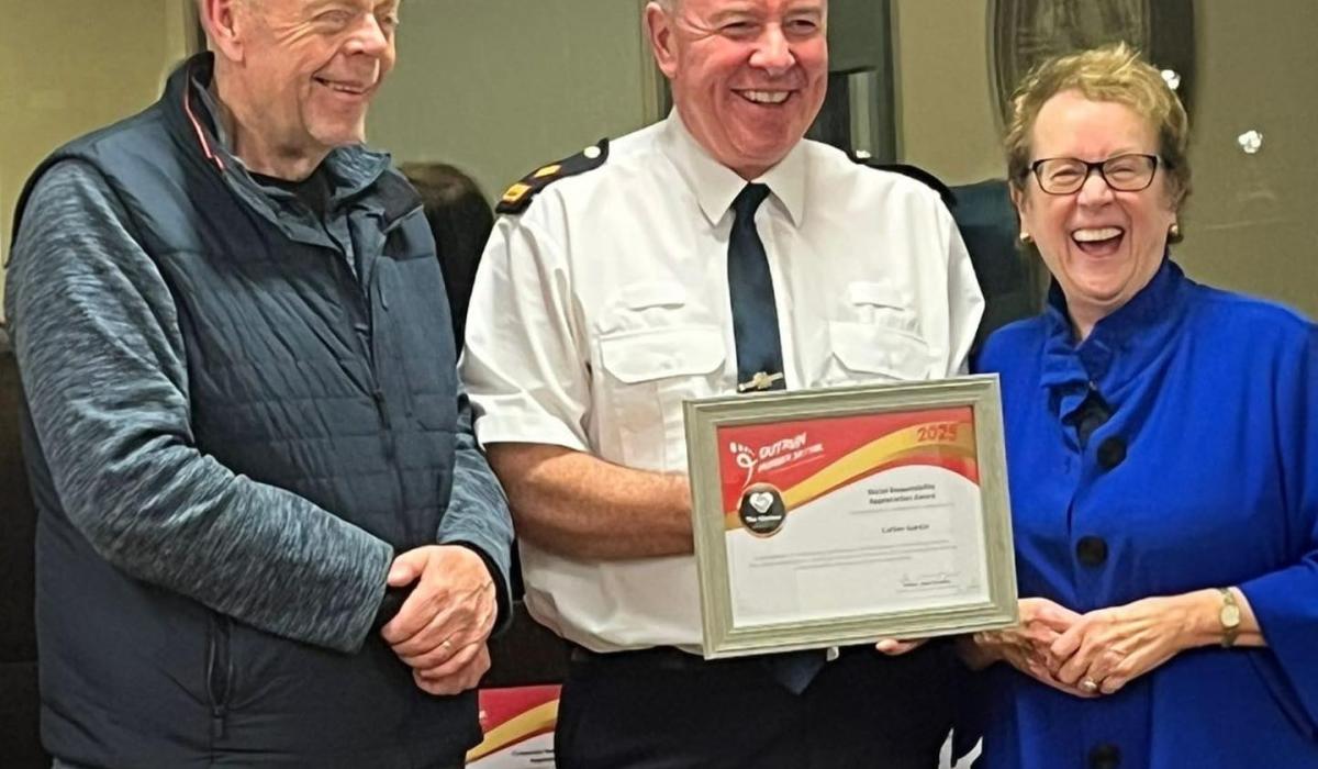 Carlow gardai pay tribute to team in St Clare's Kitchen, Carlow for supplying hot meals