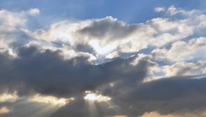 What's the weather like in Carlow today (March 27)? 