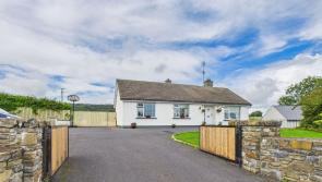 PICTURES: Check out this lovely cottage for sale near Carlow Town selling for &euro;350,000