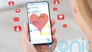 Digital Dating | The ‘text whisperer’ reveals what those messages really mean
