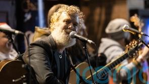 ‘Fairytale’ of Dublin as crowd sings along to Christmas Eve charity busk