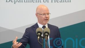 Prescriptions for common conditions should be available at pharmacies – report