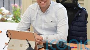 Budget measures ‘not enough to stop young teachers from moving abroad’