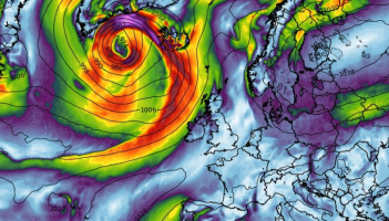 LIVE: Met Éireann's weekend weather is in - three counties hit with warnings