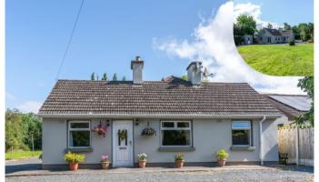 PICTURES: Cosy cottage outside Carlow hits the market with steep price tag of almost €350K