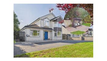 PICTURES: Peak inside this gorgeous home in Carlow selling for €450,000