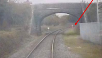 Terrifying near miss as worker avoids being hit by train in Carlow by seconds