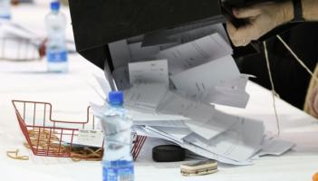 LATEST: Long standing Carlow representative looking over her shoulder as Election tightens up