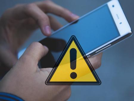 Scam alert as HSE issues urgent warning over fake texts targeting people across Ireland