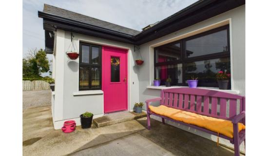 PICTURES: Step inside this gorgeous bungalow up for sale now in Carlow for &euro;475,000