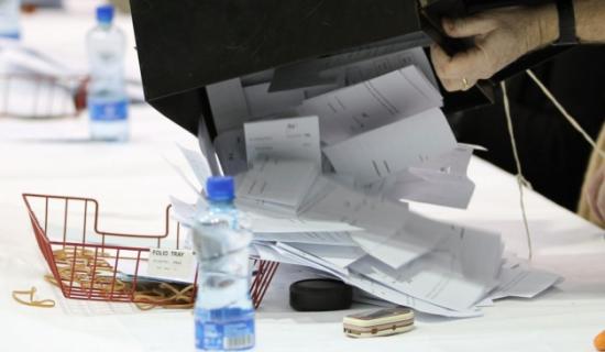 LATEST: Long standing Carlow representative looking over her shoulder as Election tightens up