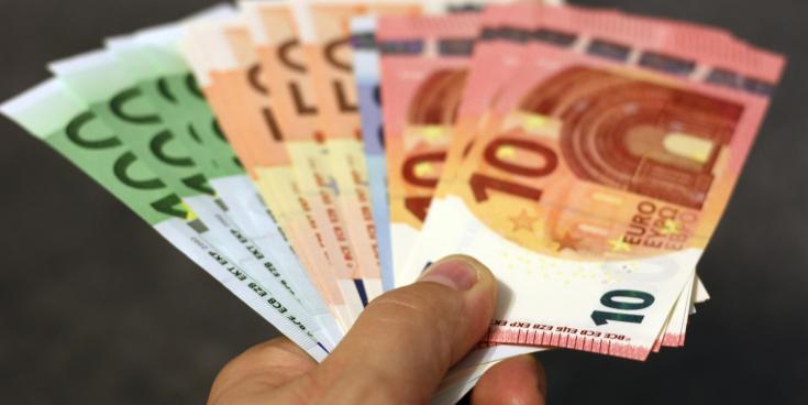 Thousands across Carlow could be in line for social welfare payment worth up to &euro;1,500