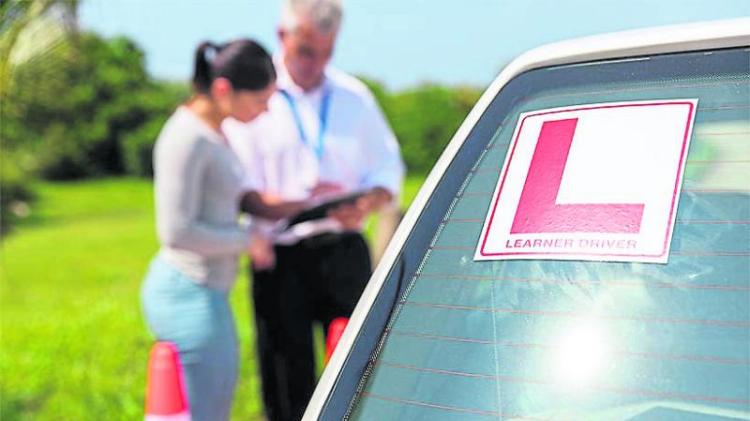 Carlow learner drivers warned over major rule change - over 1,000 driving tests cancelled