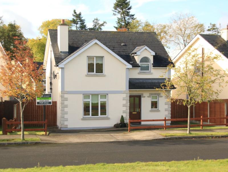 'Lovely family home' and threebedroom house for sale in Fenagh for €