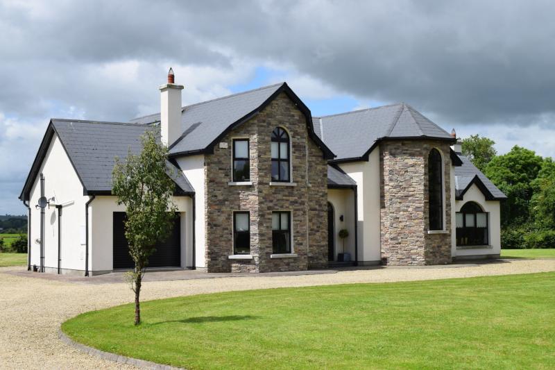 Architecturally designed fourbed house in Ballon going for €495,000