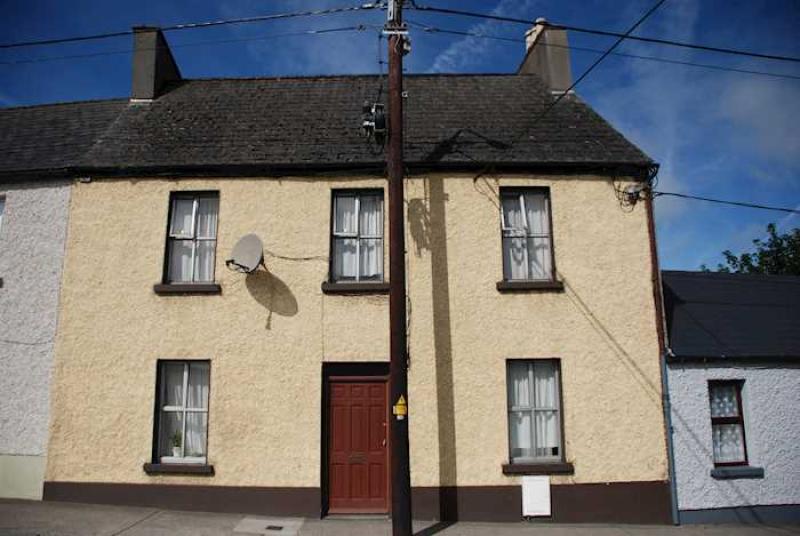 Revealed Carlow house sold for €93,000 after bidding war during online