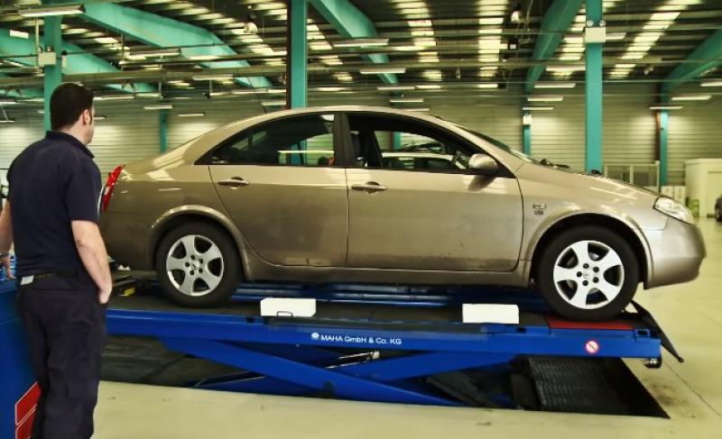 NCT testers show pictures of cars refused at test centres in warning to drivers