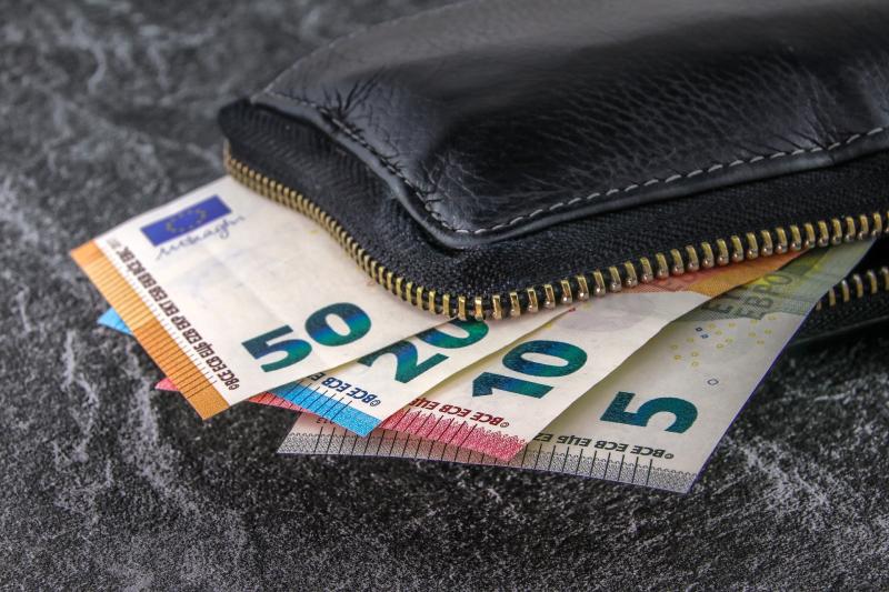 New reduced pandemic unemployment payments take effect today 
