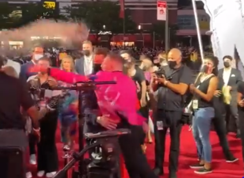 WATCH: Conor McGregor throws drink at music awards show 