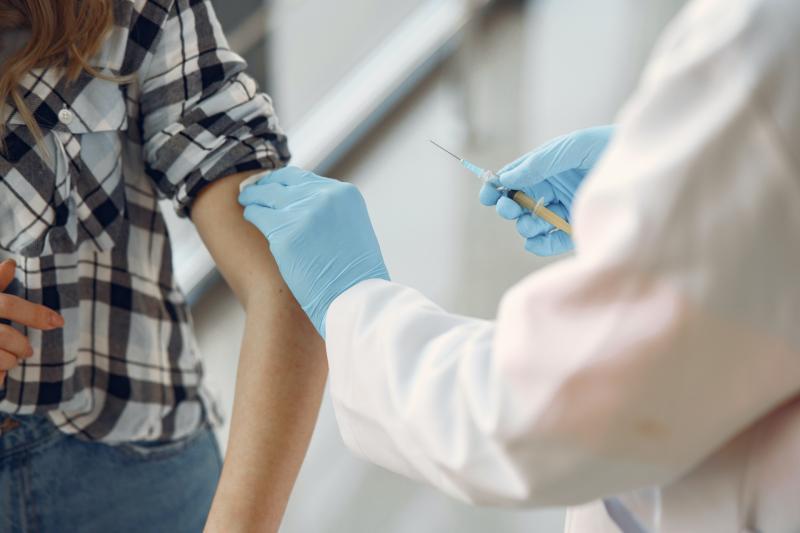 HSE to run additional walk-in clinics in bid to ramp up vaccines