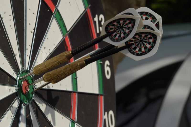 Carlow's Steve Lennon eliminated from PDC World Darts Championship