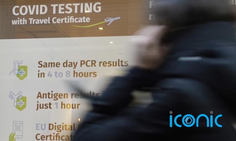 Government signs off on plans to relax Covid rules for close contacts